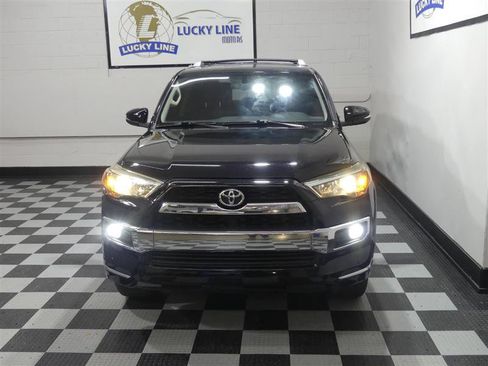 Used 2015 Toyota 4Runner Limited image 3