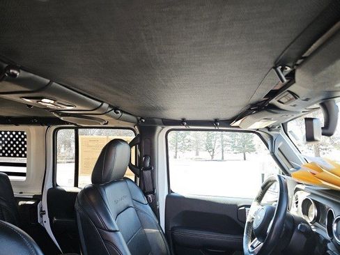 Used 2023 Jeep Wrangler Sahara w/ Cold Weather Group image 13