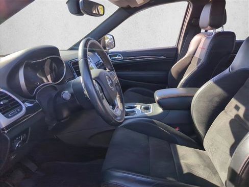 Used 2019 Jeep Grand Cherokee Trailhawk w/ Interior Metal Package image 13