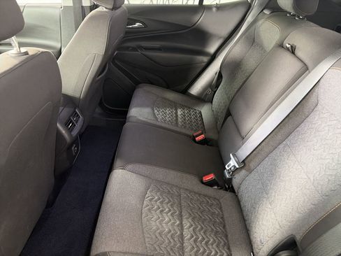 Used 2024 Chevrolet Equinox LT FWD image 23