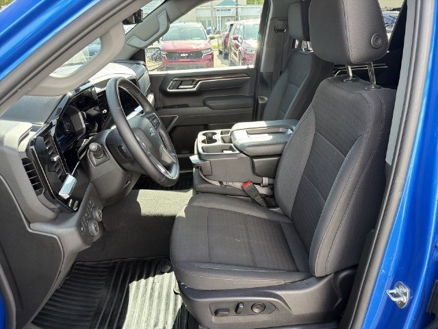 Used 2026 Chevrolet Silverado 1500 RST AWD/4WD image 14