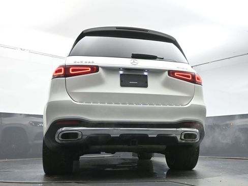 Used 2021 Mercedes-Benz GLS 580 GLS 580 image 38