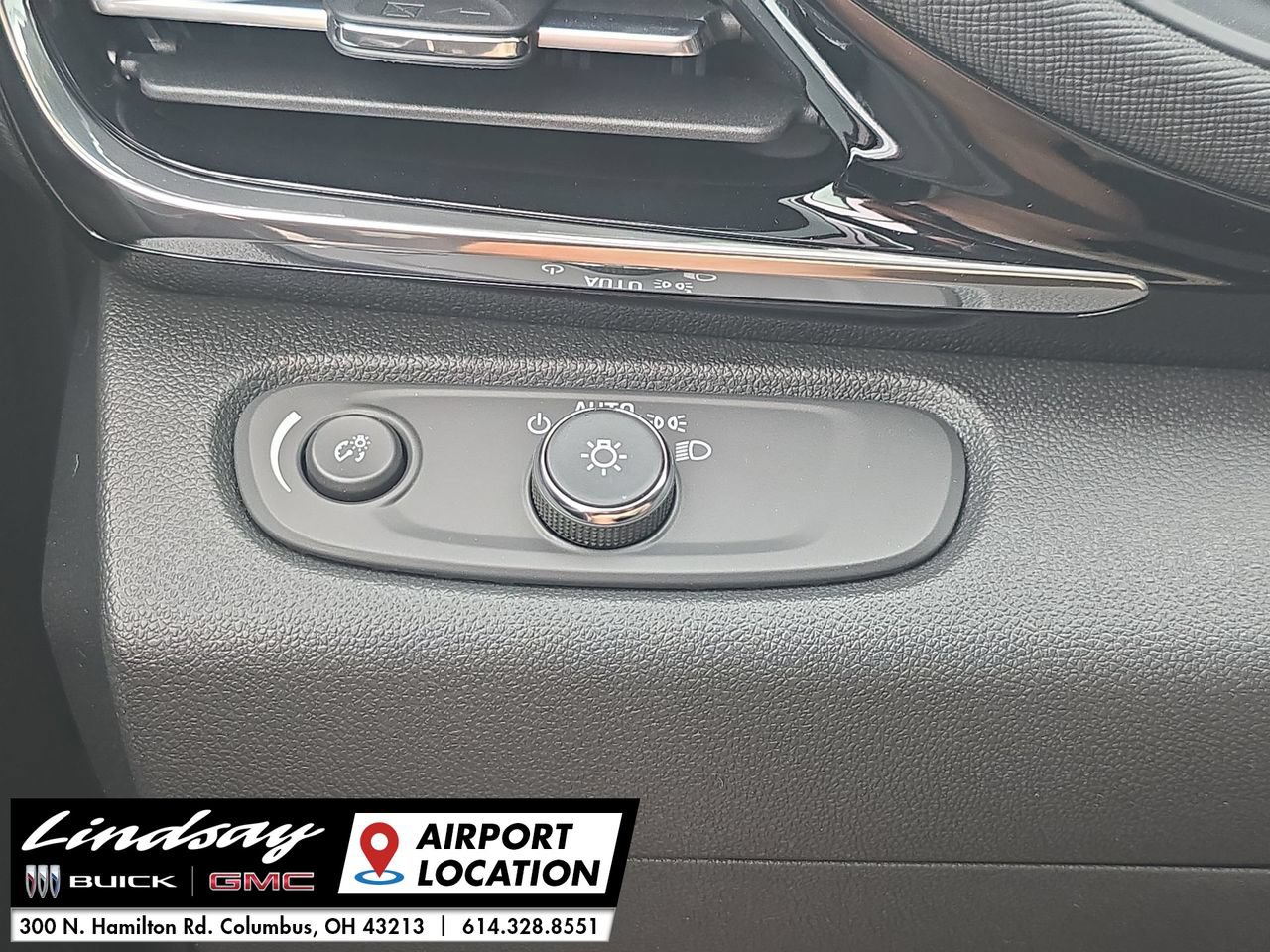 New 2026 Buick Envista Sport Touring w/ Convenience I Package FWD image 18