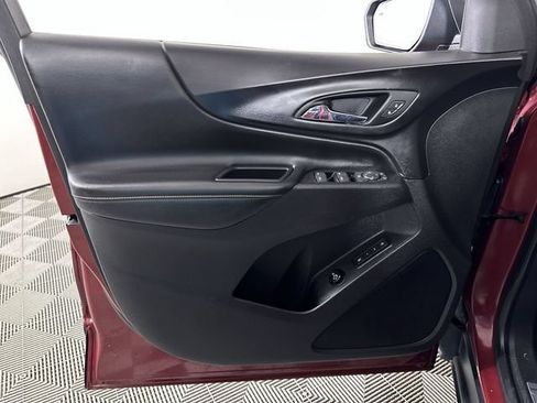 Used 2019 Chevrolet Equinox Premier FWD image 23