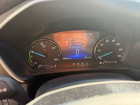Used 2021 Ford Escape SEL AWD/4WD image 17