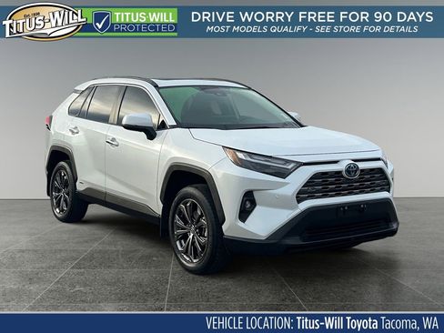 Used 2023 Toyota RAV4 Limited image 1