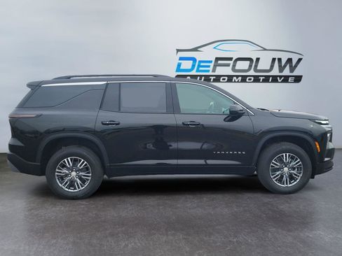 New 2026 Chevrolet Traverse LT w/ LPO, Floor Liner Package image 2