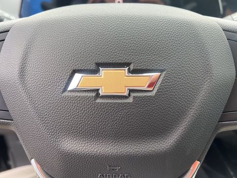 New 2026 Chevrolet Trax LT w/ Driver Confidence Package FWD image 17