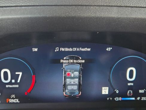 Used 2025 Ford Explorer ST-Line w/ ST-Line Street Pack image 27