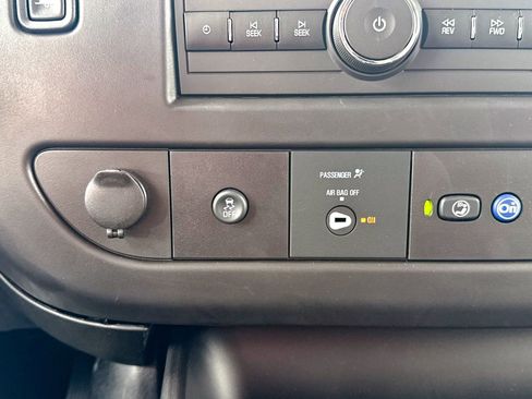 New 2025 Chevrolet Express 2500 w/ Driver Convenience Package RWD image 55