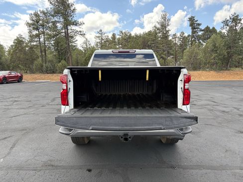 Used 2019 Chevrolet Silverado 1500 LT w/ All-Star Edition RWD image 10