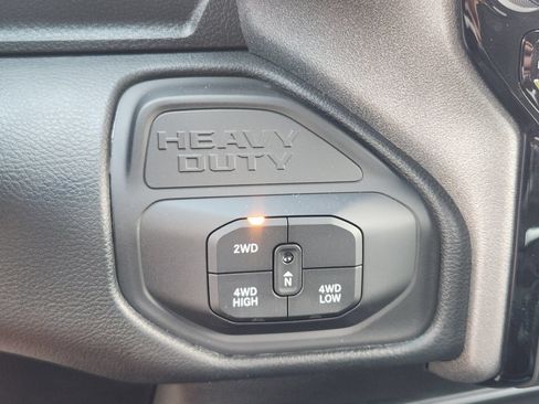 New 2026 RAM 2500 Tradesman AWD/4WD image 20