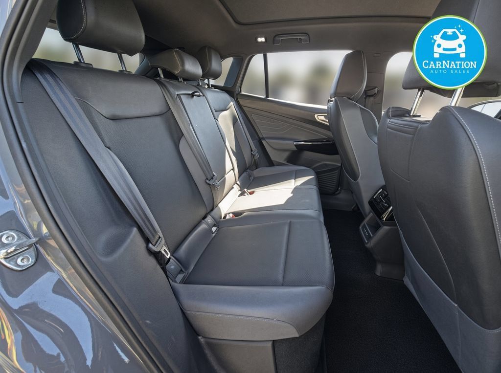 Used 2023 Volkswagen ID.4 Pro S RWD image 8