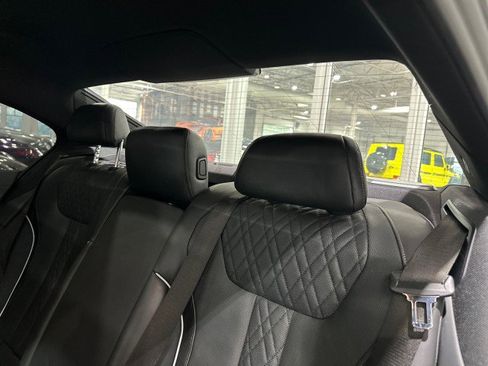 Used 2018 BMW 750i RWD image 48