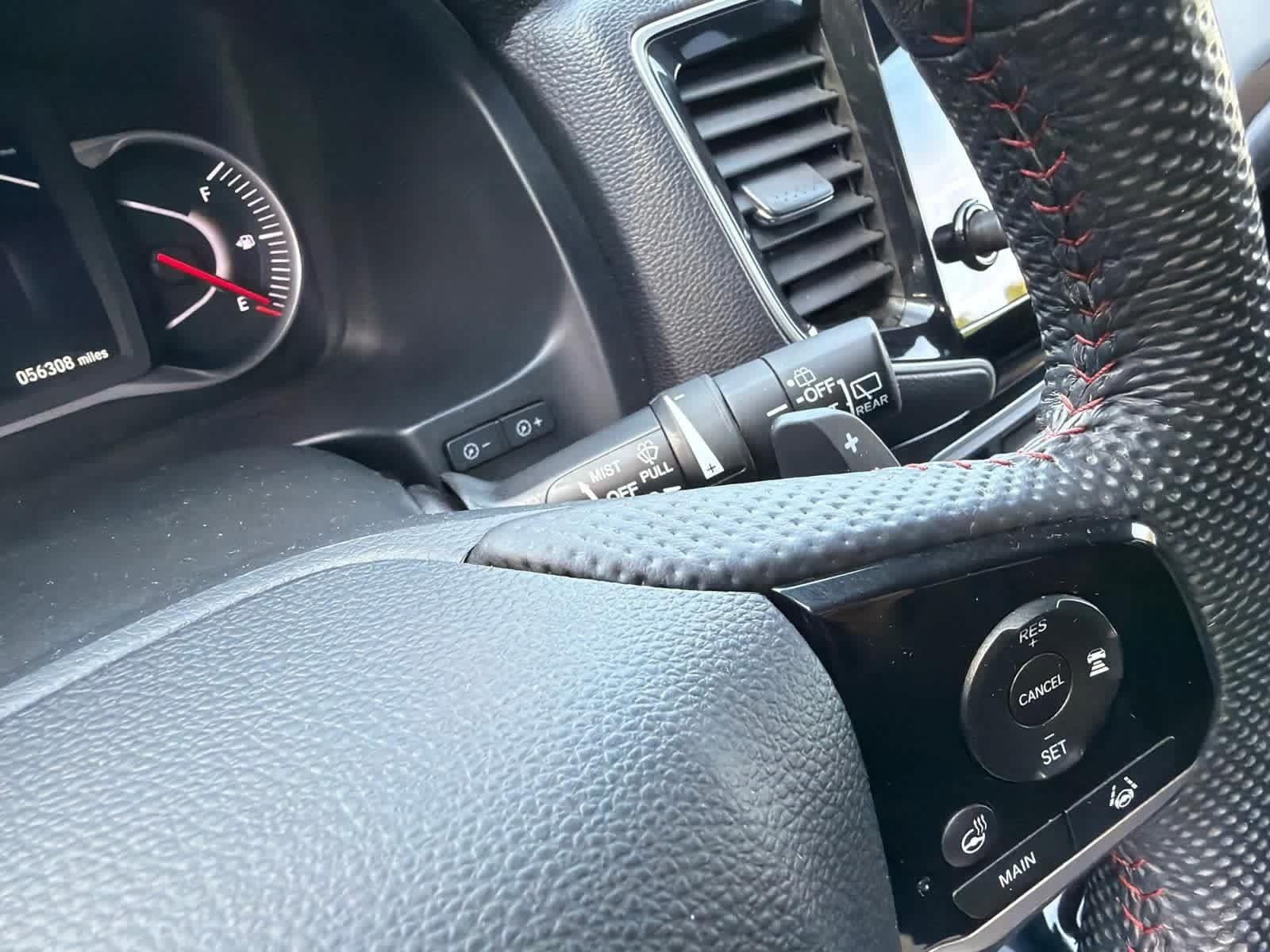 Used 2025 Honda Passport Black Edition image 19