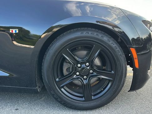 Used 2019 Chevrolet Camaro LT RWD image 25