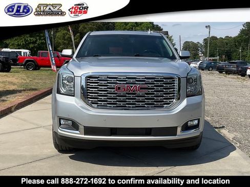 Used 2019 GMC Yukon XL Denali w/ Denali Ultimate Package AWD/4WD image 2