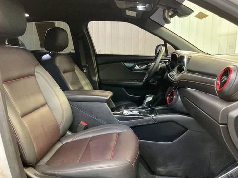 Used 2022 Chevrolet Blazer RS w/ Enhanced Convenience Package image 16