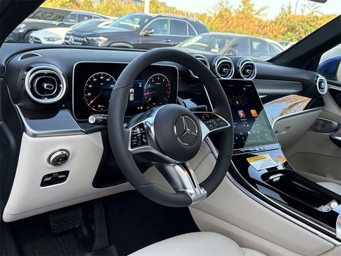 New 2026 Mercedes-Benz GLC 300 4MATIC image 10