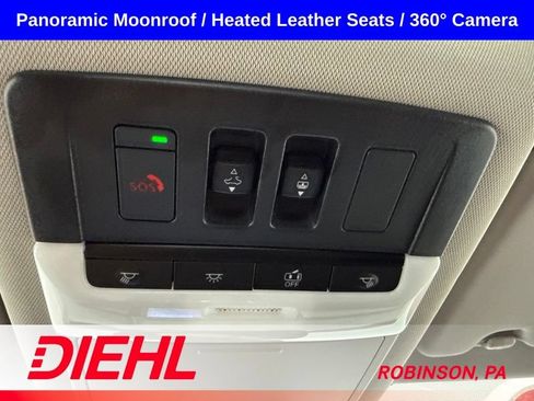Used 2025 Nissan Rogue SL w/ SL Premium Package AWD/4WD image 36