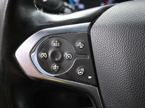 Used 2023 Chevrolet Traverse LT AWD/4WD image 24