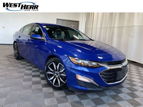 Used 2023 Chevrolet Malibu RS w/ Driver Confidence Package FWD image 1