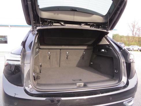 Used 2023 Buick Envision Avenir image 12