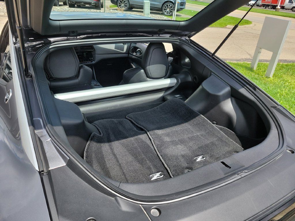 Used 2025 Nissan Z Performance w/ Floor Mat Package RWD image 26