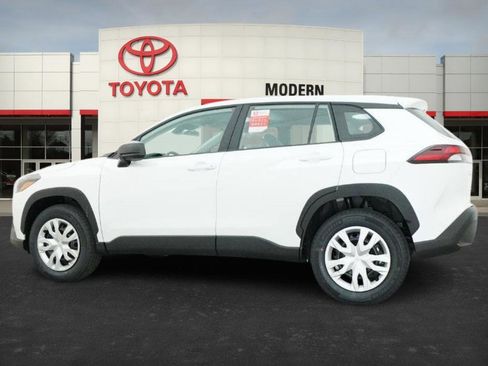 New 2026 Toyota Corolla Cross L image 12