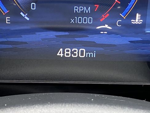 Used 2026 Chevrolet Equinox LT FWD image 23