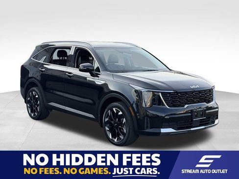 Used 2024 Kia Sorento EX AWD/4WD image 1