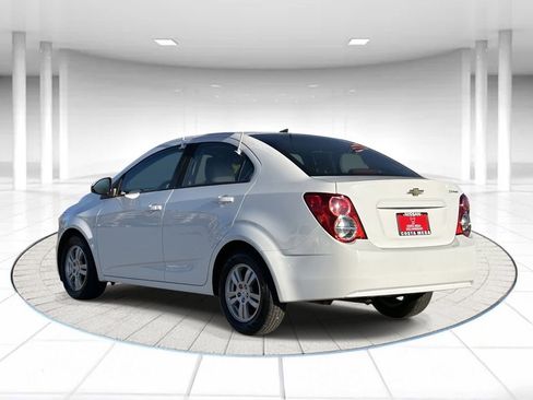 Used 2012 Chevrolet Sonic LS image 2