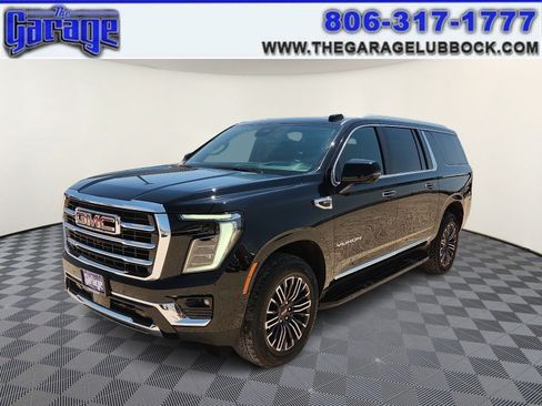 Used 2025 GMC Yukon XL Elevation w/ Elevation Premium Package AWD/4WD image 1