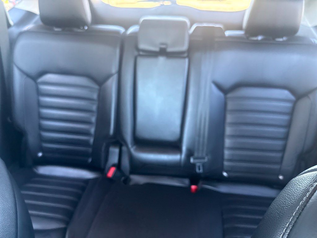 Used 2024 Ford Edge SEL AWD/4WD image 30