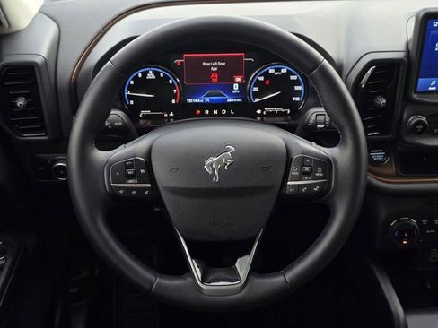 Used 2024 Ford Bronco Sport Outer Banks w/ Tech Package image 16