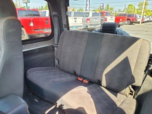 Used 2004 Jeep Wrangler Sport image 16
