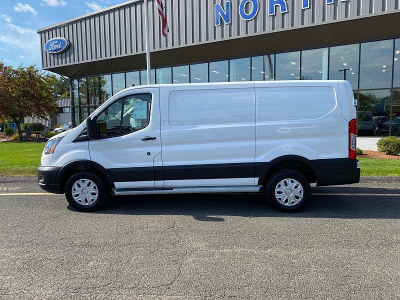 Used 2025 Ford Transit 250 Low Roof w/ Exterior Upgrade Package RWD image 4