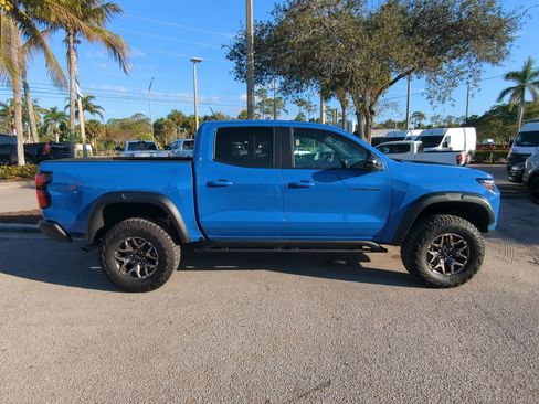 Used 2025 Chevrolet Colorado ZR2 w/ Technology Package image 4