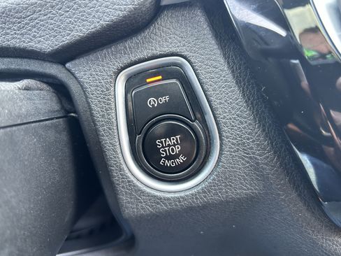 Used 2018 BMW 328d xDrive Sedan w/ Convenience Package AWD/4WD image 19