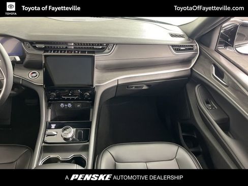 Used 2024 Jeep Grand Cherokee L Limited w/ Trailer Tow Package image 22