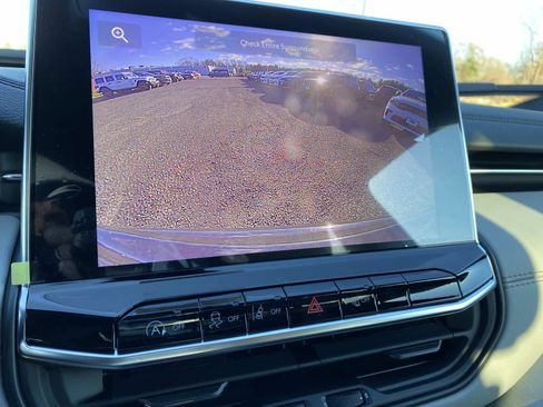 New 2026 Jeep Compass Limited image 9