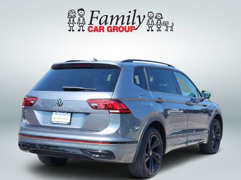 Used 2023 Volkswagen Tiguan SE R-Line FWD image 4