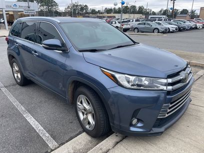 Used 2017 Toyota Highlander Limited