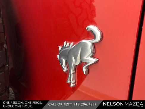 Used 2023 Ford Bronco Badlands image 15