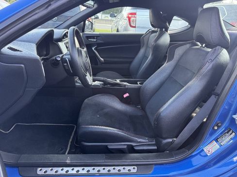 Used 2014 Subaru BRZ Limited w/ Popular Package #2B RWD image 8