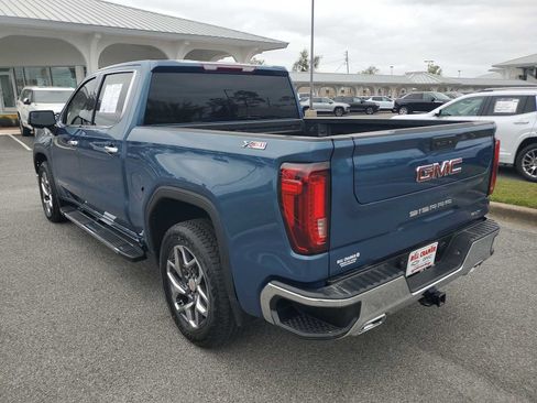 Used 2024 GMC Sierra 1500 SLT w/ X31 Off-Road Package AWD/4WD image 3