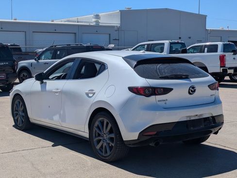 Used 2019 MAZDA MAZDA3 w/Preferred Pkg image 7