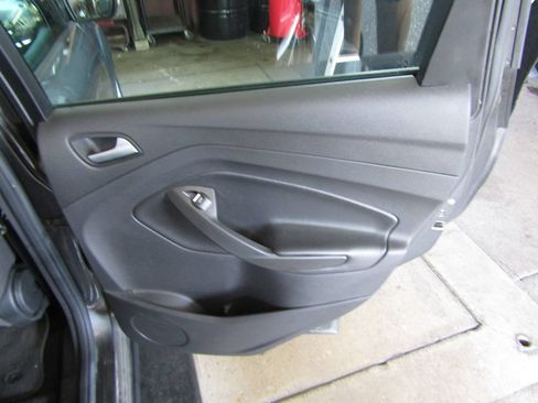 Used 2018 Ford C-MAX SE FWD image 27