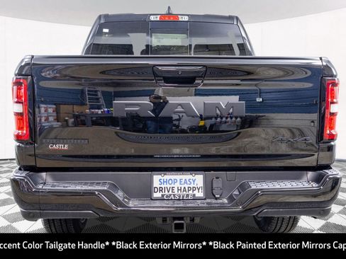 New 2026 RAM 1500 4x4 Crew Cab image 20