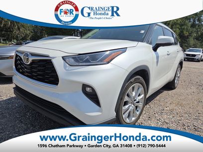 Used 2022 Toyota Highlander Limited